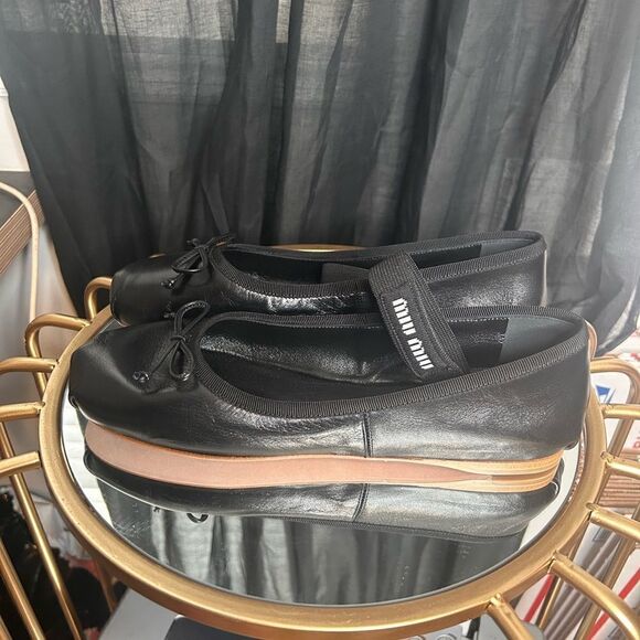 Miu Miu Lea Logo Leather Ballerina Flats - Picture 3 of 9